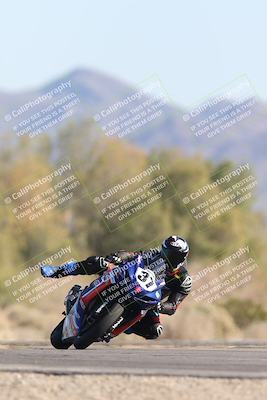 media/Jan-17-2026-CVMA (Sat) [[ab348a895b]]/Race 4-Formula Middleweight/